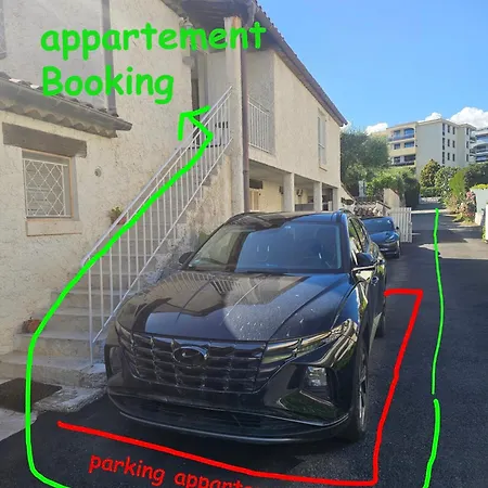 Grand F1 De Charme à L'étage D'une Appartamento